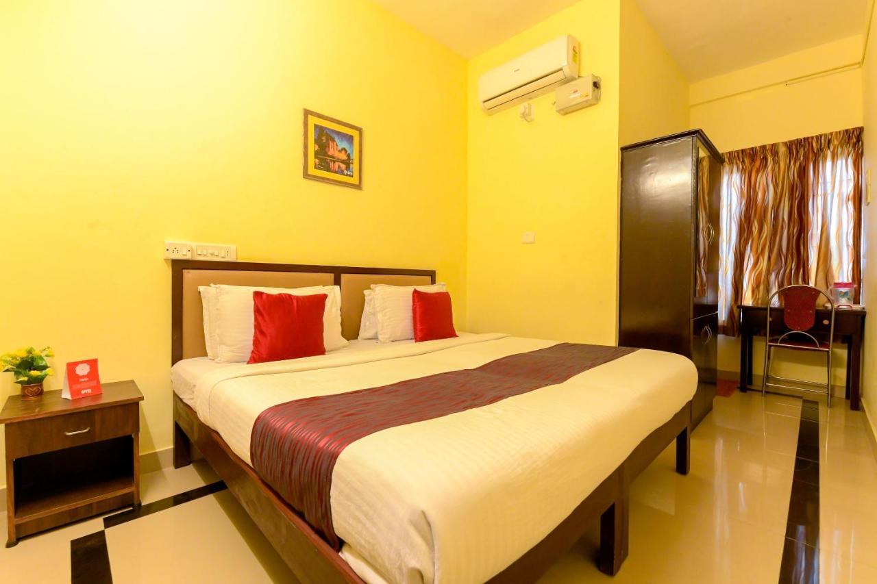 Oyo 8273 Diamond Inn Kochi Exterior foto
